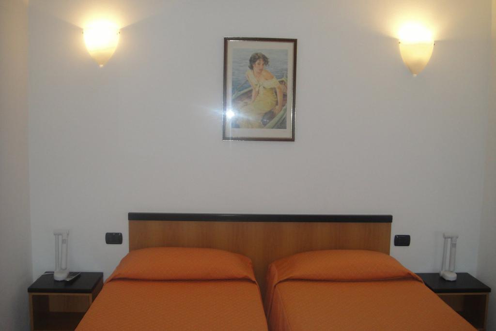 Hotel Scala Nord Milán Pokoj fotografie