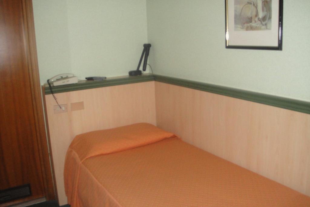 Hotel Scala Nord Milán Pokoj fotografie